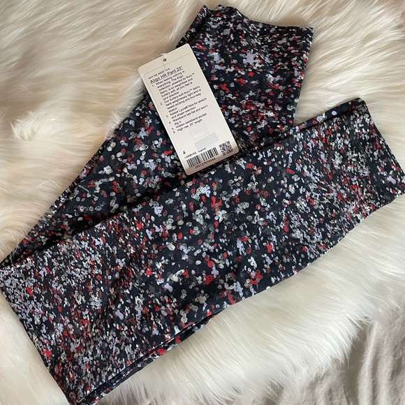 NWT lululemon align pant size 4 - Picture 4 of 6